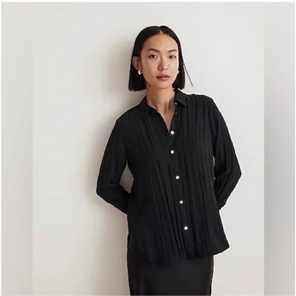 Madewell crinkle button up viscose black Paxton blouse long sleeve size xs